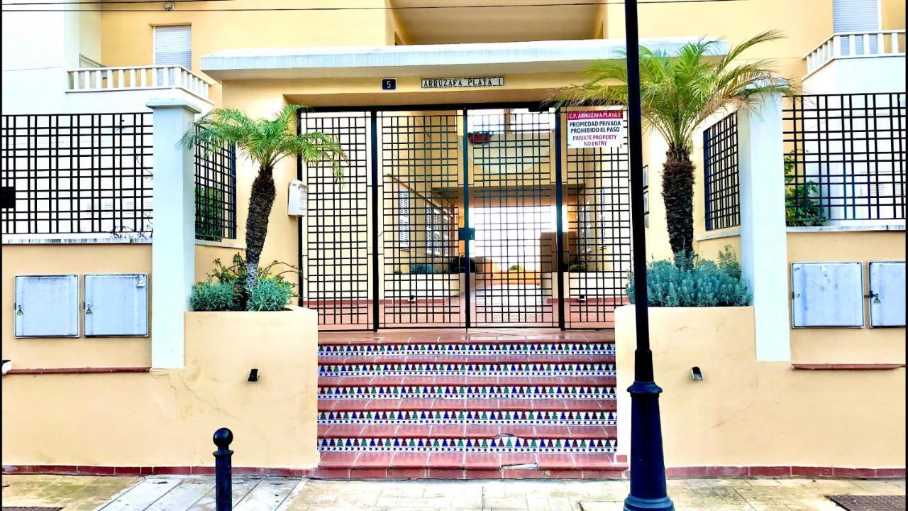 Beachfront Apartment In La Cala De Mijas Bagian luar foto