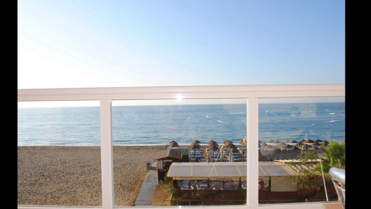 Beachfront Apartment In La Cala De Mijas Bagian luar foto