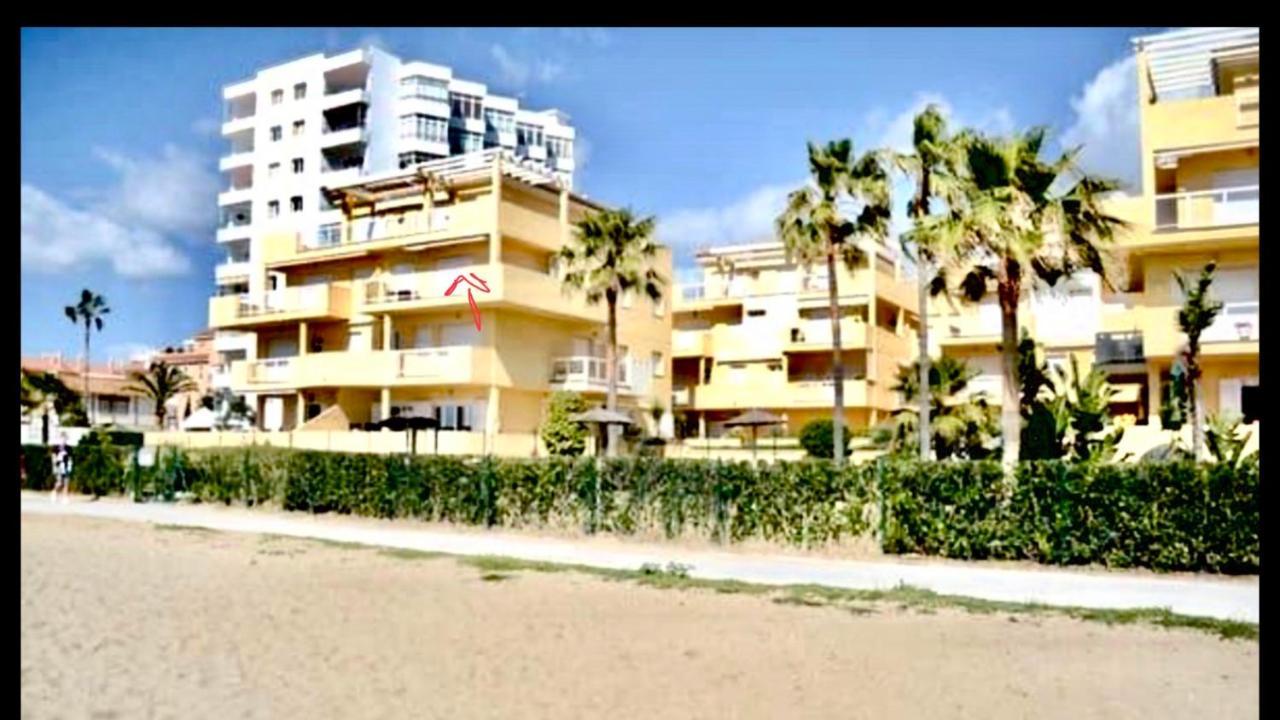 Beachfront Apartment In La Cala De Mijas Bagian luar foto